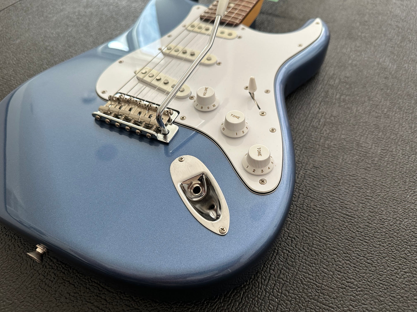 Tokai AST-104 OLB/R 2019